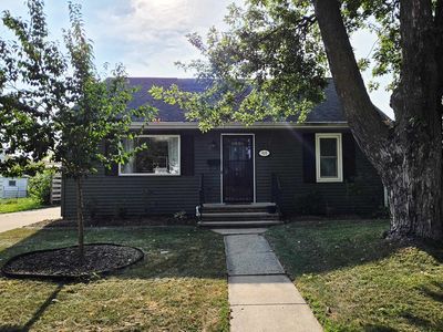 919 N Sharon St, Appleton, WI, 54914