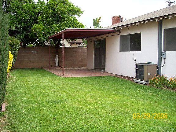3rd image of 3525 Stichman Ave
