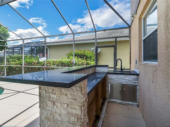 5th image of 8271 Laurel Lakes Way