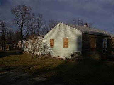 2nd image of 1442 Oak St SW