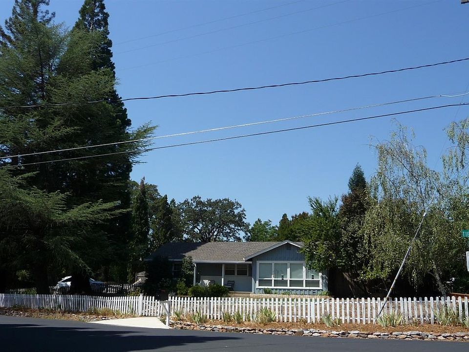 1st image of 201 Tierra Way