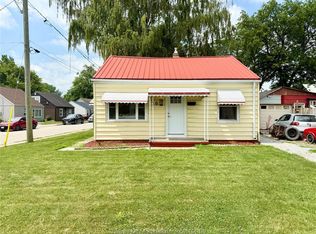20 McNaughton Ave, Chatham Kent, ON N8A 1R8