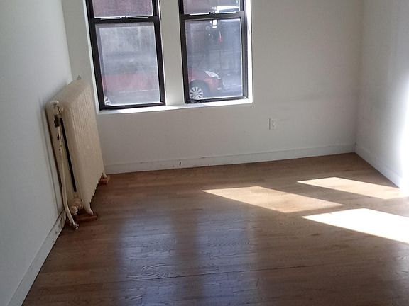 4th image of 639 Bergen Ave #12D