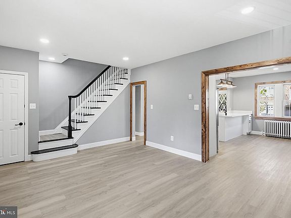 5th image of 12 N Rosedale St