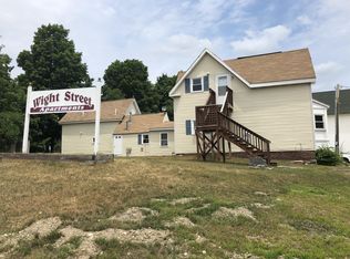 9 Wight St APT 7, Raymond, NH 03077