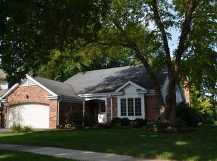 1517 Bonaventure Dr, Naperville, IL 60563