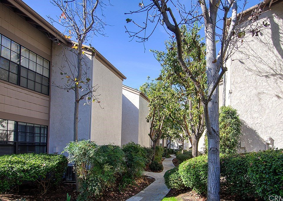 1st image of 26701 Quail Crk APT 238