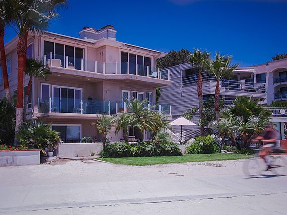 3rd image of 1177 Pacific Beach Dr