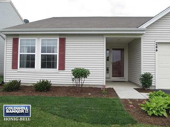 Welcome to 244 W. Robin Ave. nestled in the Richland Trails community