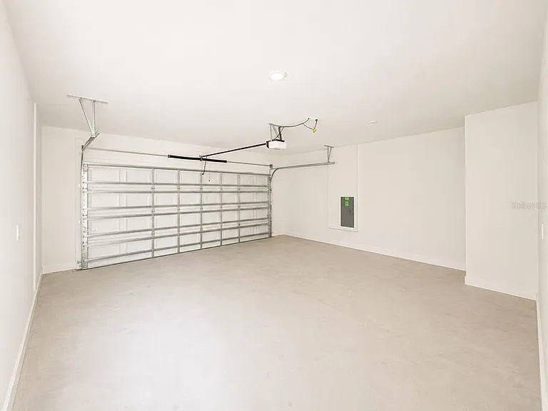 2420 Bluestone Rd — Photo 19