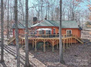 128 Fallingwood Cir, Gastonia, NC 28056