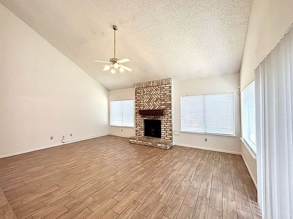 4th image of 14802 Chetland Place Dr