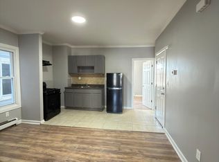 375 S 10th St #2A, Newark, NJ 07103