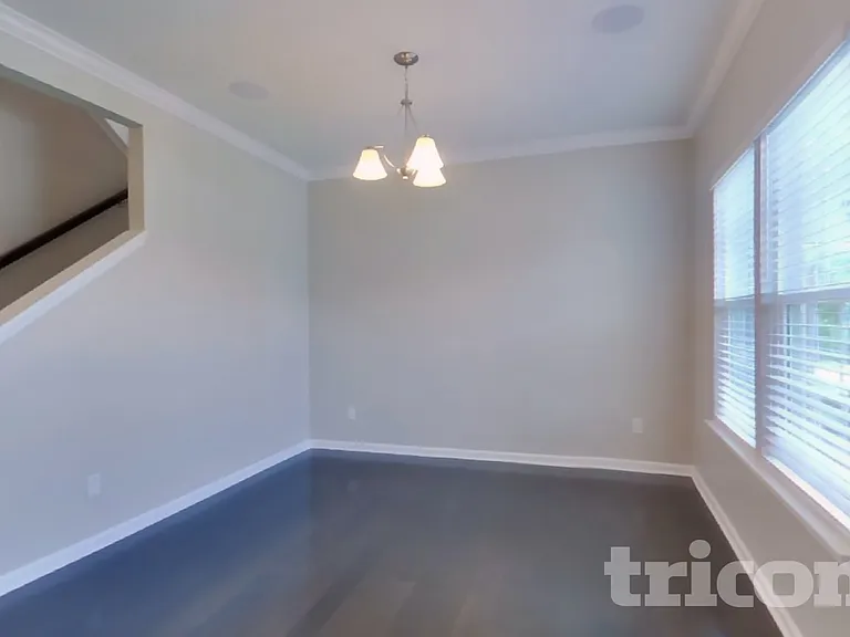 2920 Cherry Point Ln — Photo 3