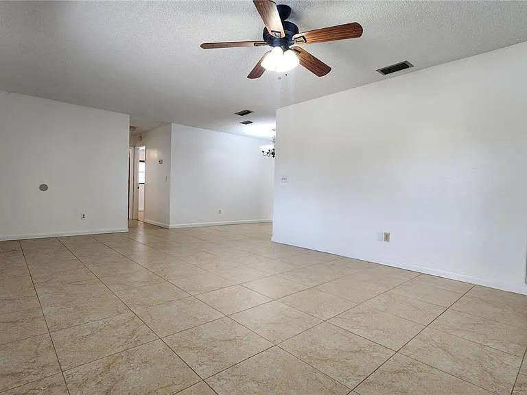 4518 Yorkshire Ave — Photo 9