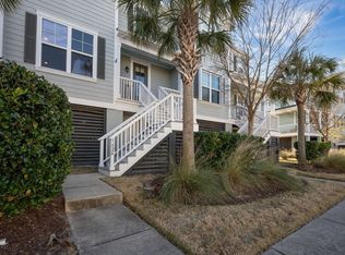 1624 Prince Edward St, Mount Pleasant, SC 29466