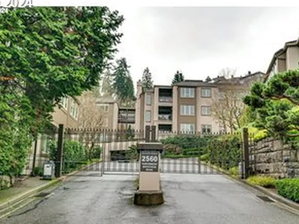 714 NW Westover Cir, Portland, OR 97210