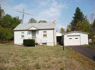 1104 Hook Rd, Xenia, OH 45385