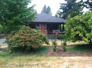 12705 39th Ave NE, Seattle, WA 98125