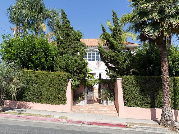 2nd image of 1758 N Sierra Bonita Ave