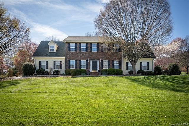 1st image of 30 Bradford Creek Rd #24