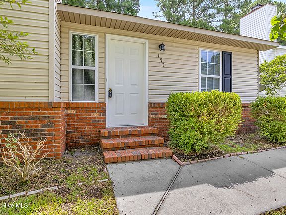 2nd image of 152 Brenda Drive
