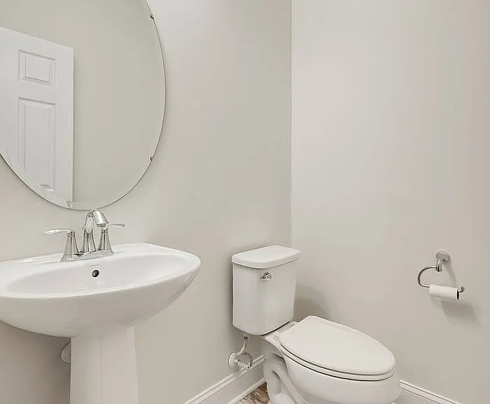 5413 Hickory Ann Dr — Photo 35
