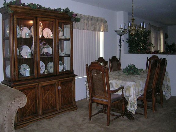 formal dining area