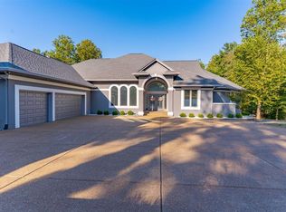1088 Hunter Blvd, Boonville, IN 47601