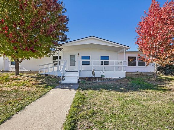 2nd image of 45595 Cottonwood Lane