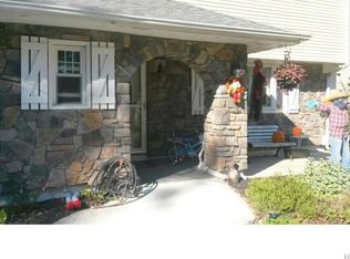 136 Austin Ave, Tappan, NY 10983