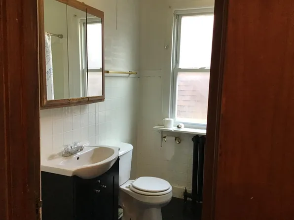 7127 S Francisco Ave Front 2, Chicago, IL 60629