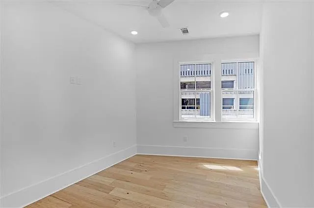 875 Okeefe Ave #301 — Photo 20