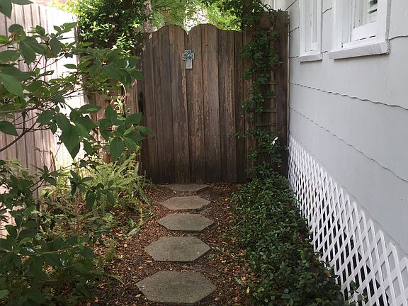 5th image of 2257 Gilmore St