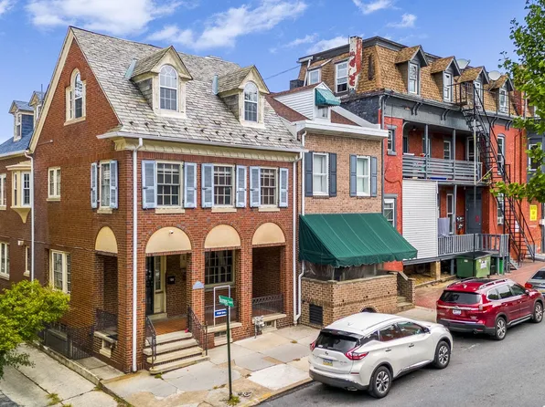 1041 Walnut St, Reading, PA 19601