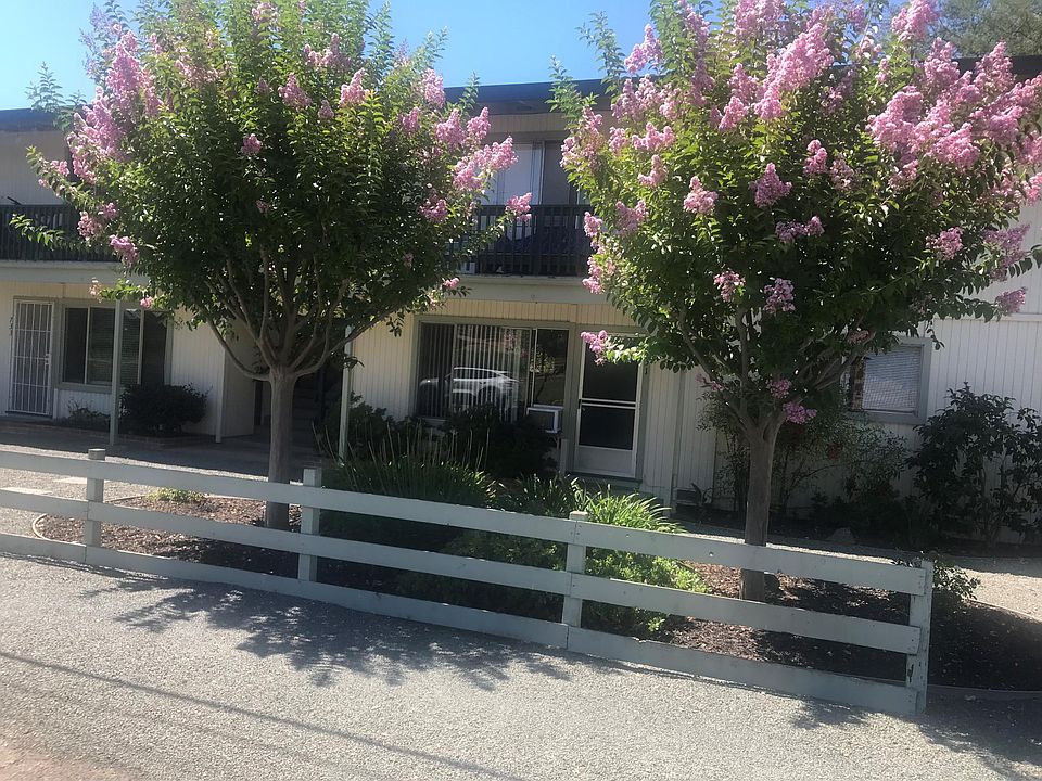 1st image of 737 Donald St