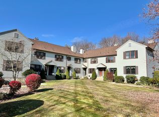 502 Village Dr UNIT 502, Torrington, CT 06790