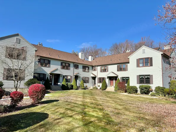 502 Village Drive #502, Torrington, CT 06790