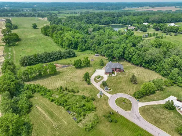14520 Blue Heron Chase, Roanoke, IN 46783