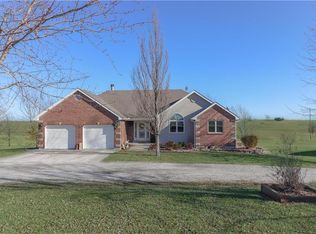 11541 NE Woodridge Ln, Cameron, MO 64429