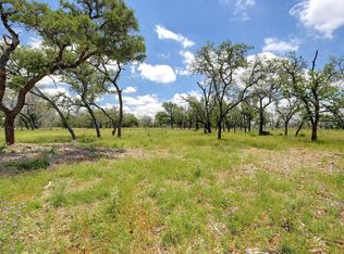 8 Silas Trl, Fredericksburg, TX 78624