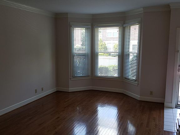 Living Room Alt. Pic