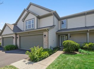 615 Arrowwood Ct, Lindenhurst, IL 60046
