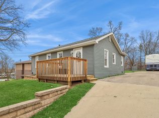 21 E McKinley Ave, Des Moines, IA 50315