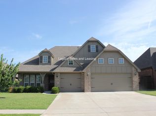 3705 W 106th St S, Jenks, OK 74037