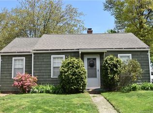 32 Sunnydale Rd, East Hartford, CT 06118