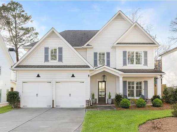 2990 Surrey Ln, Atlanta, GA 30341