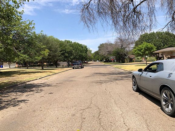 4th image of 5713 Fairview Dr