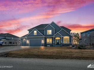 3176 S Barn Gable Loop, Wasilla, AK 99654