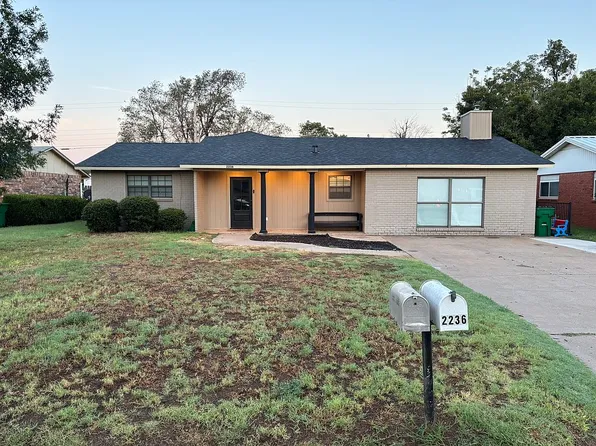 2236 Clair Dr, Vernon, TX 76384